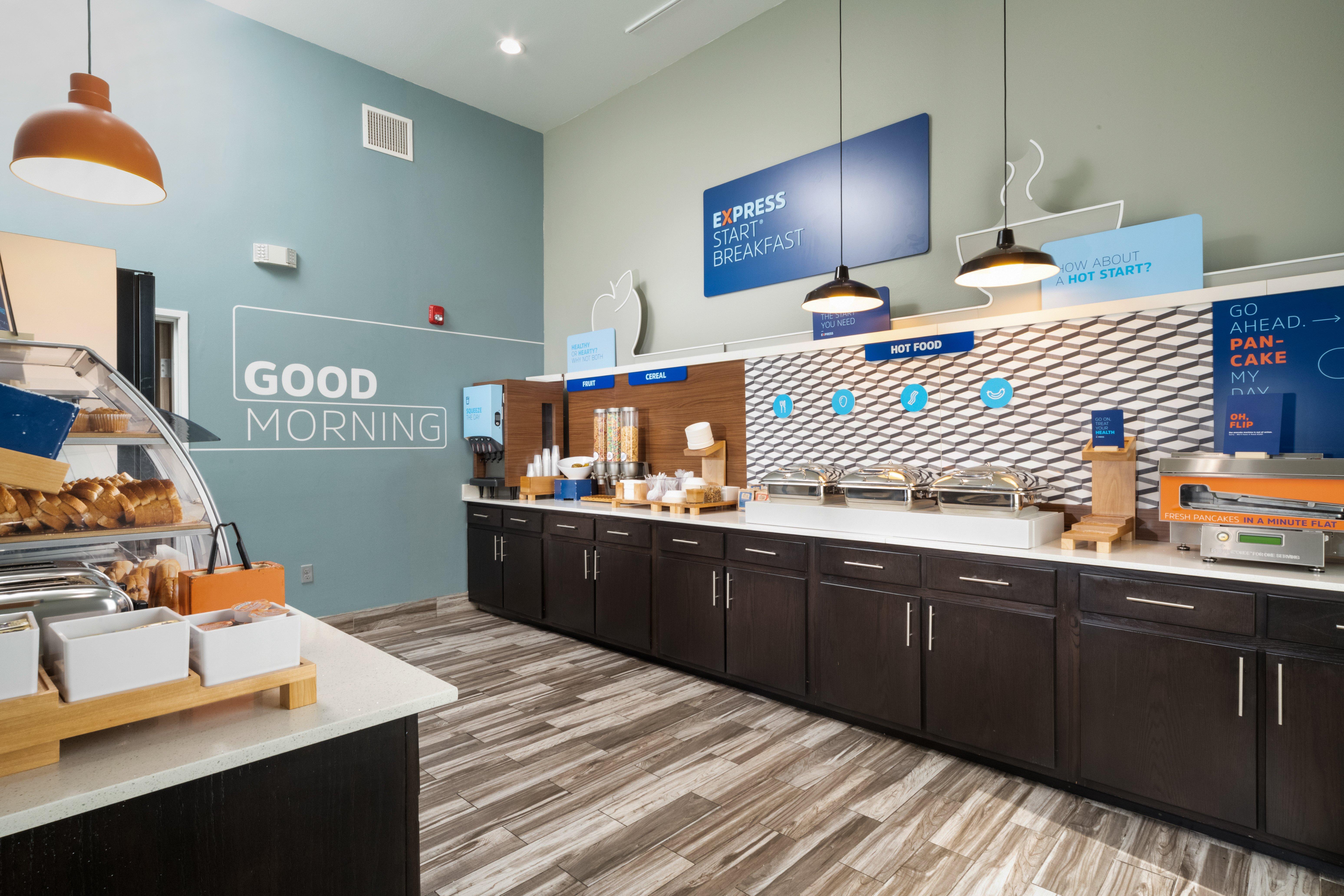 Holiday Inn Express & Suites Memphis Arpt Elvis Presley Blv By Ihg Εξωτερικό φωτογραφία